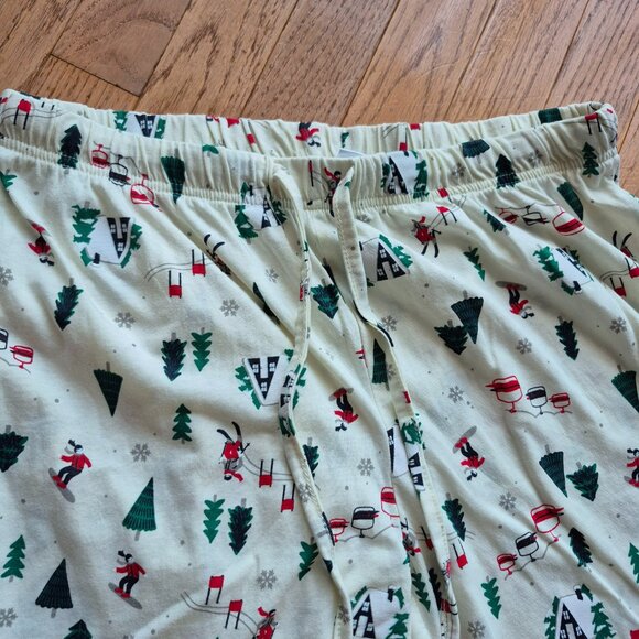 Carisma Christmas Holiday Winter Pajama Set Size Medium - Picture 4 of 12